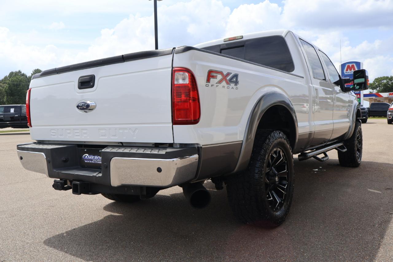 Ford F250SD Lariat Crew Cab 4WD 2014