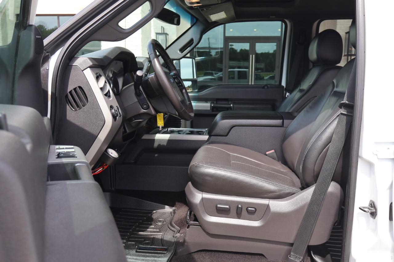 Ford F250SD Lariat Crew Cab 4WD 2014