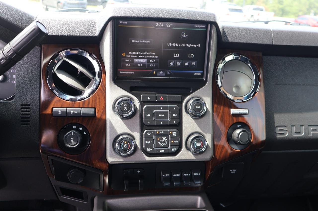 Ford F250SD Lariat Crew Cab 4WD 2014