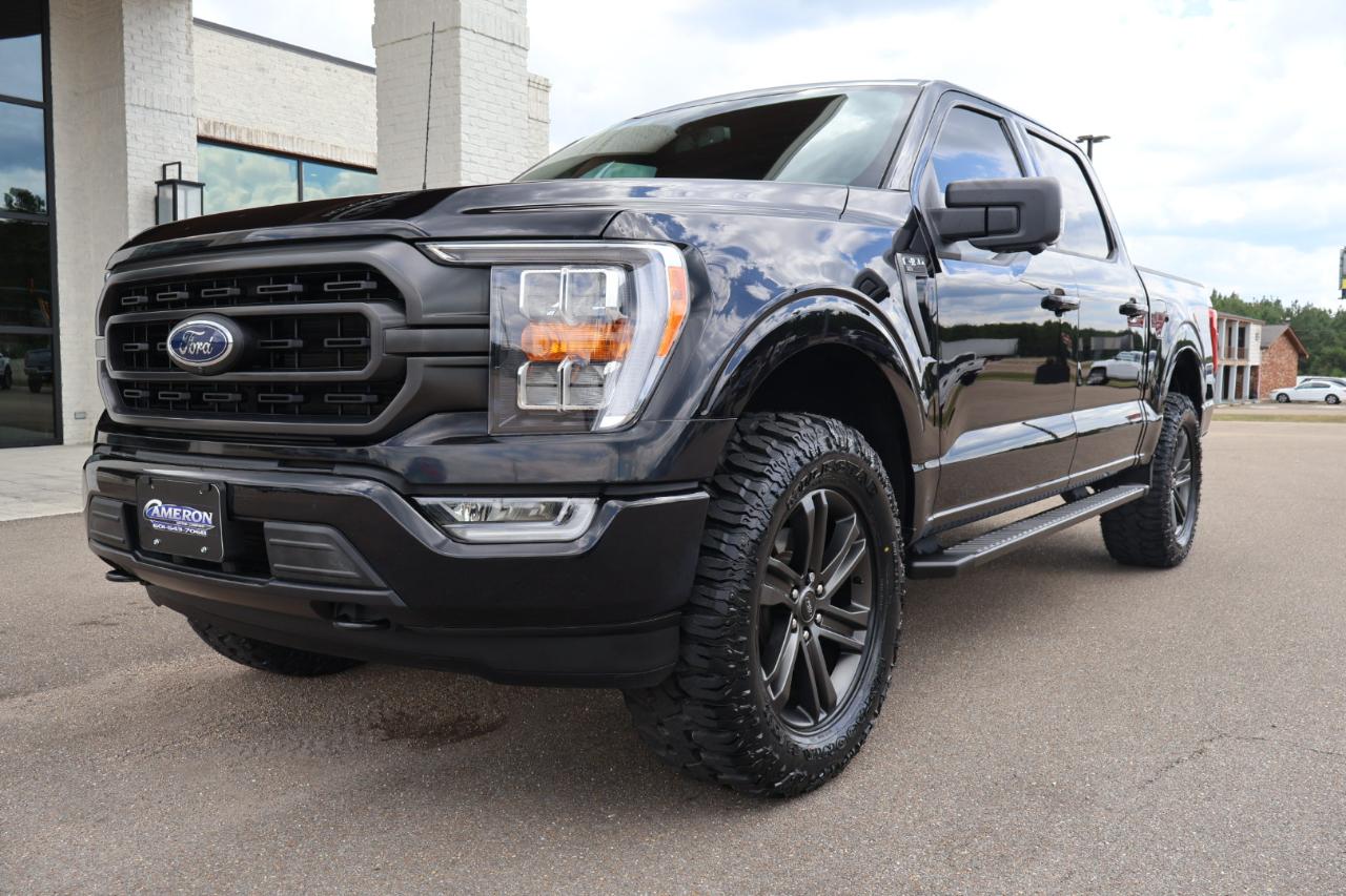 Ford F-150 XLT 4WD SuperCrew 5.5' Box 2022