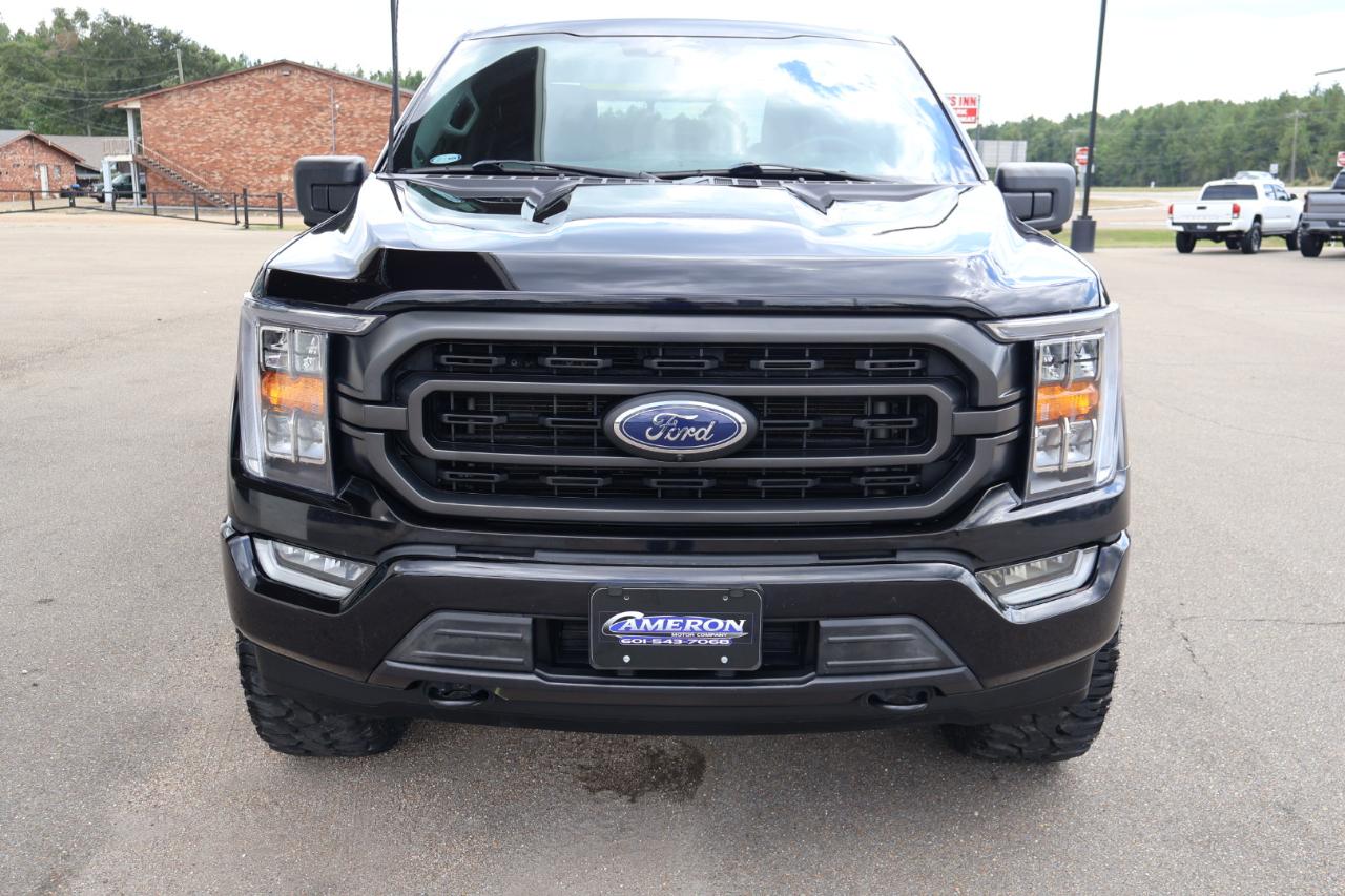 Ford F-150 XLT 4WD SuperCrew 5.5' Box 2022