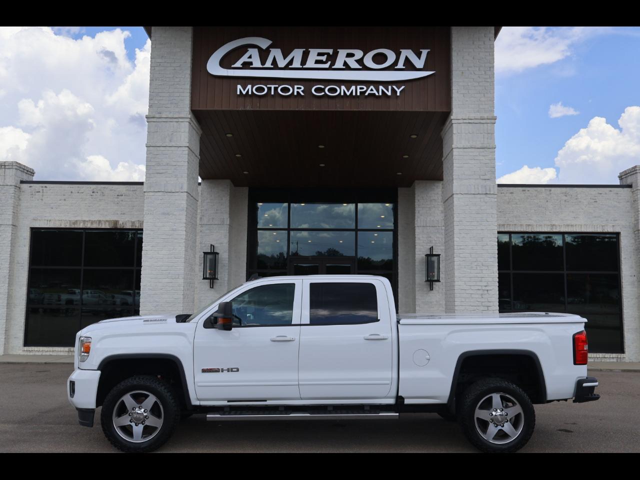 2018 GMC Sierra 2500HD 4WD Crew Cab 153.7" SLT