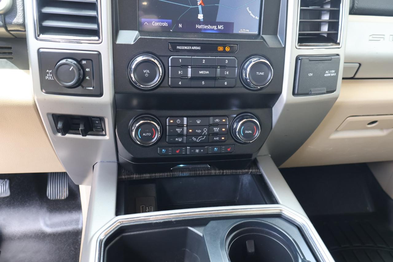 Ford F250SD Lariat Crew Cab 4WD 2021