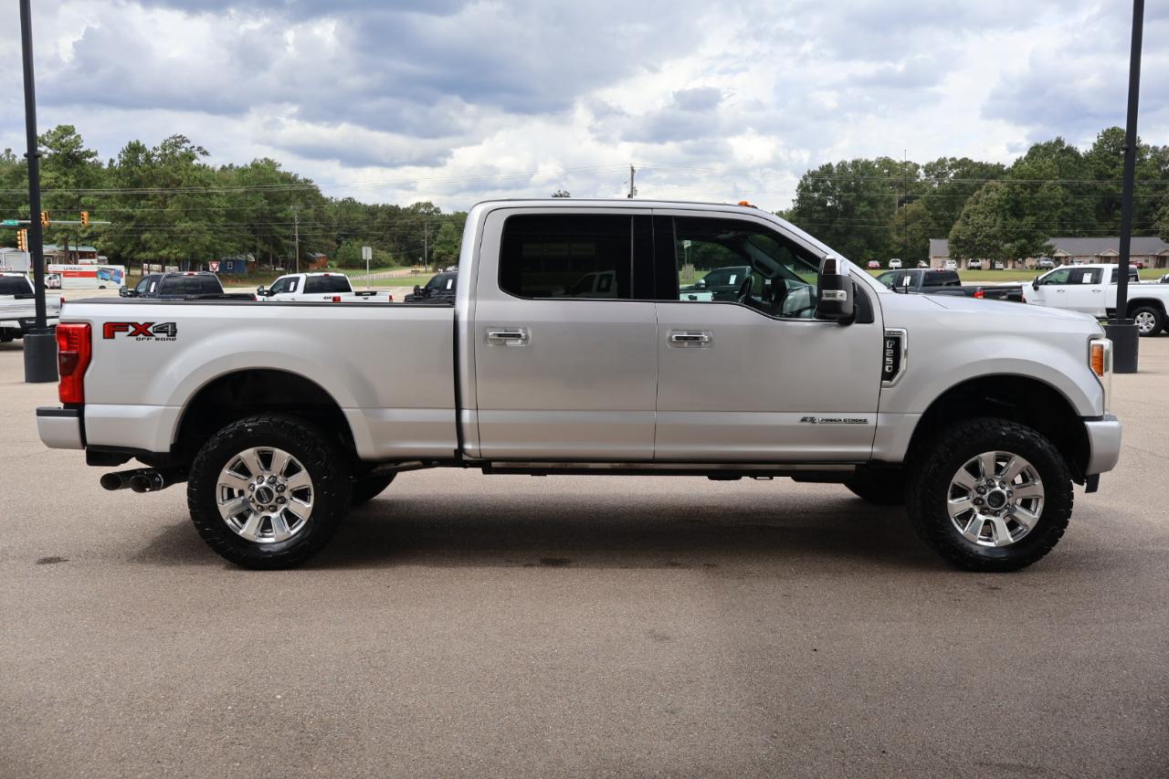 Ford F250SD Platinum Crew Cab 4WD 2018