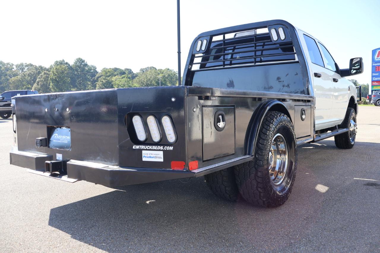 RAM 3500 Chassis Cab Tradesman 4WD Crew Cab 60" CA 172.4" WB 2023