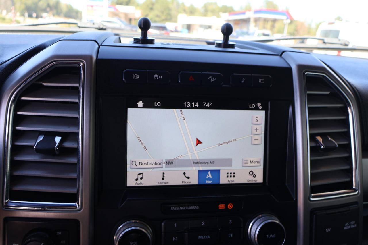 Ford F250SD Platinum Crew Cab 4WD 2017