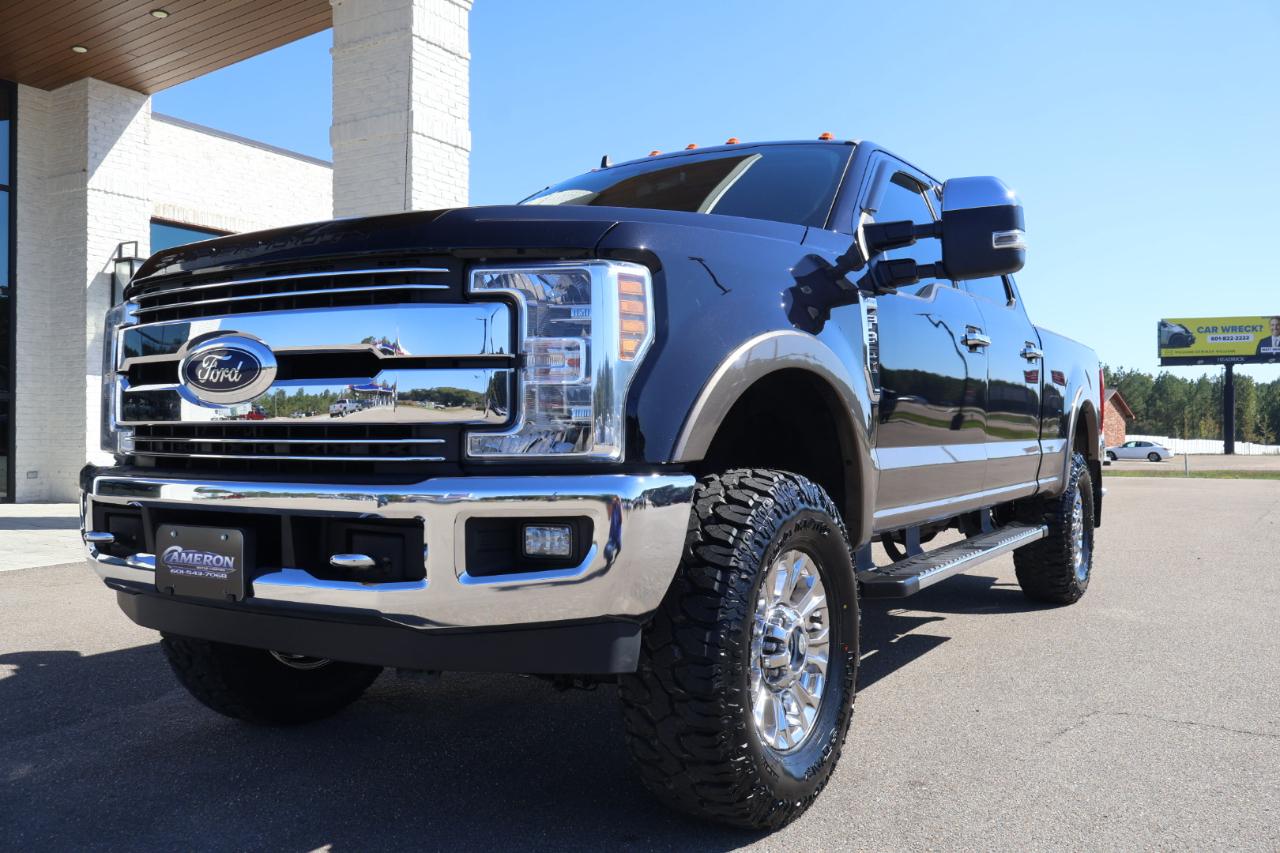 Ford F350SD Lariat Crew Cab 4WD 2019