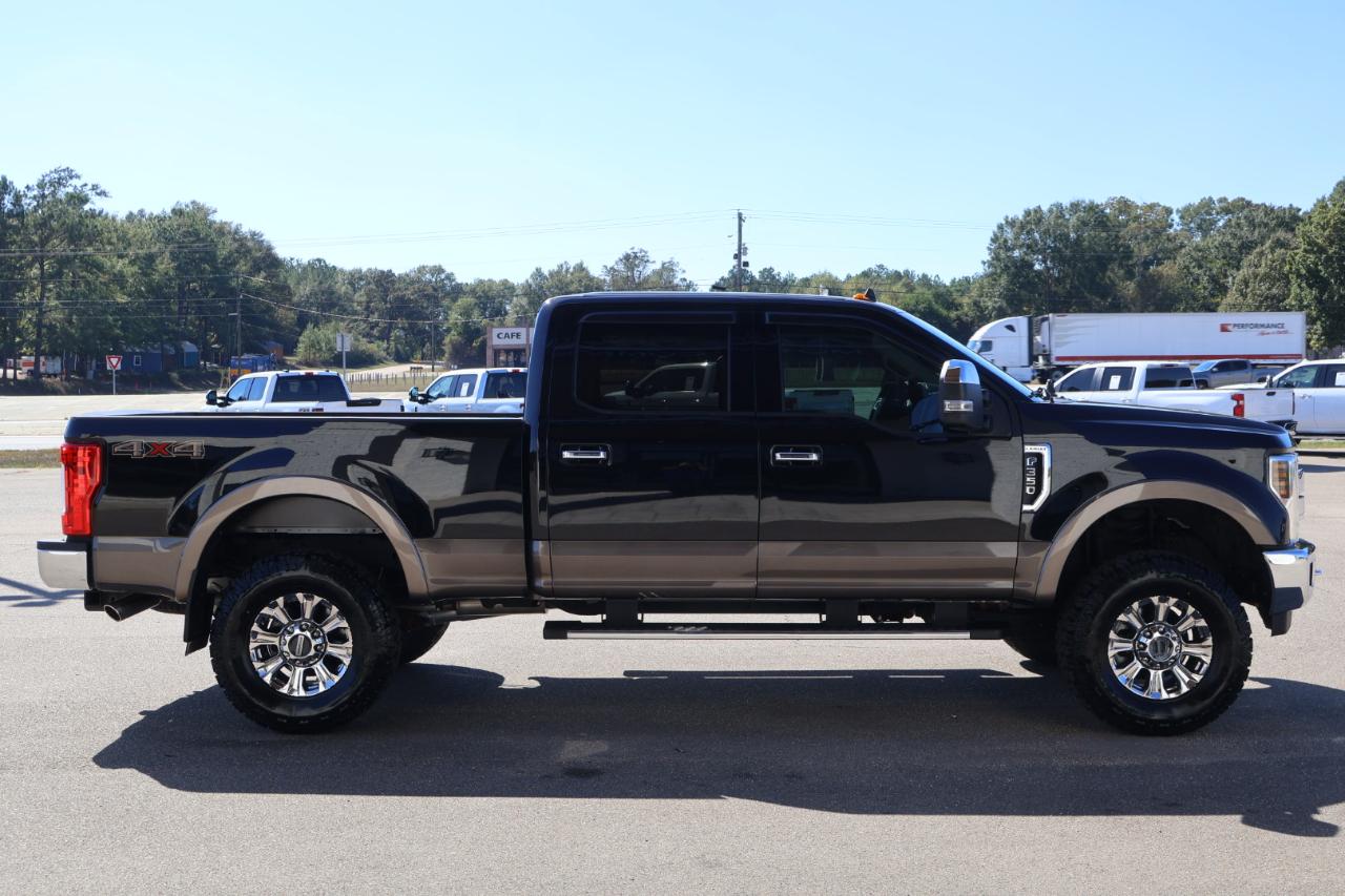 Ford F350SD Lariat Crew Cab 4WD 2019