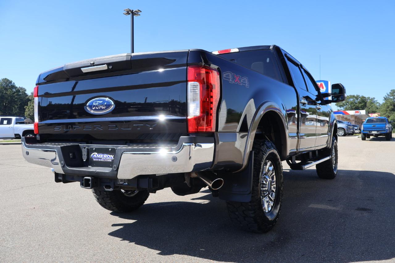 Ford F350SD Lariat Crew Cab 4WD 2019