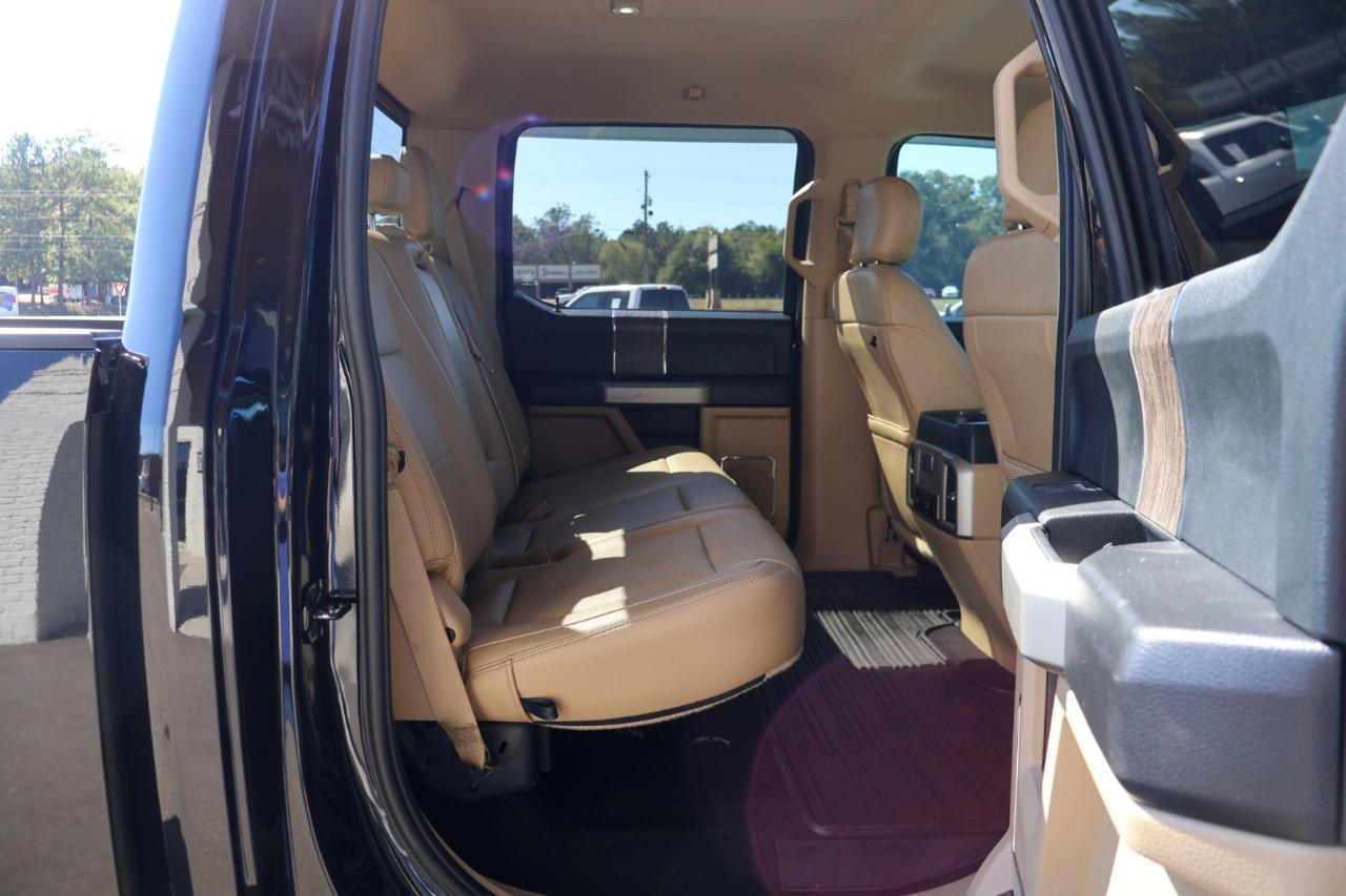Ford F350SD Lariat Crew Cab 4WD 2019
