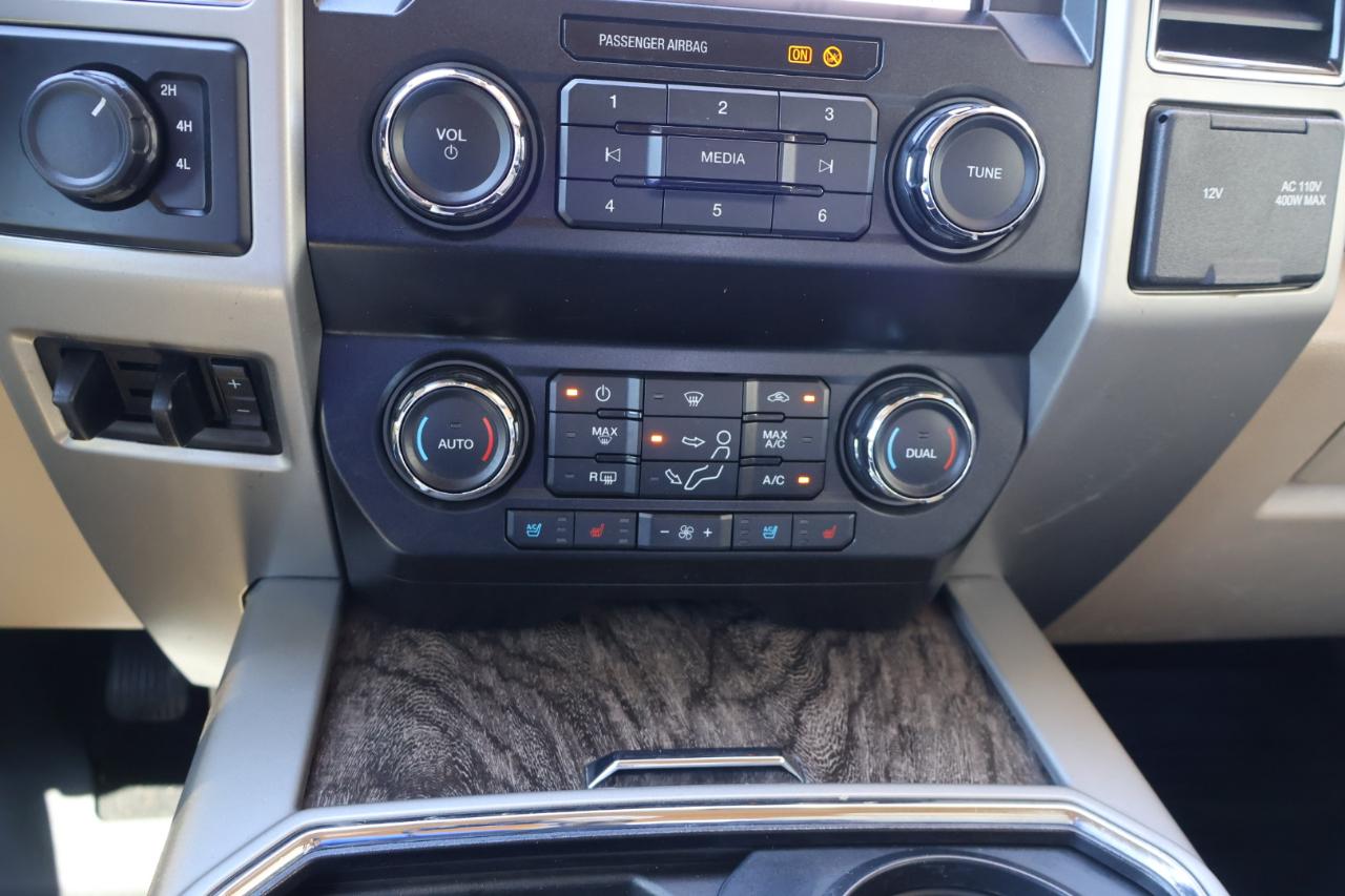 Ford F350SD Lariat Crew Cab 4WD 2019