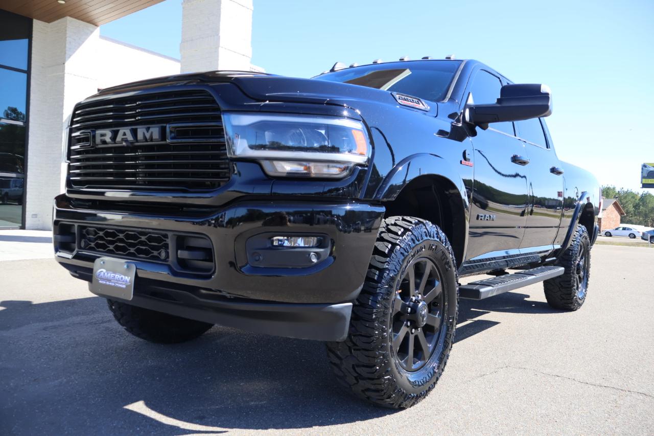 RAM 2500 Laramie 4x4 Crew Cab 6'4" Box 2019