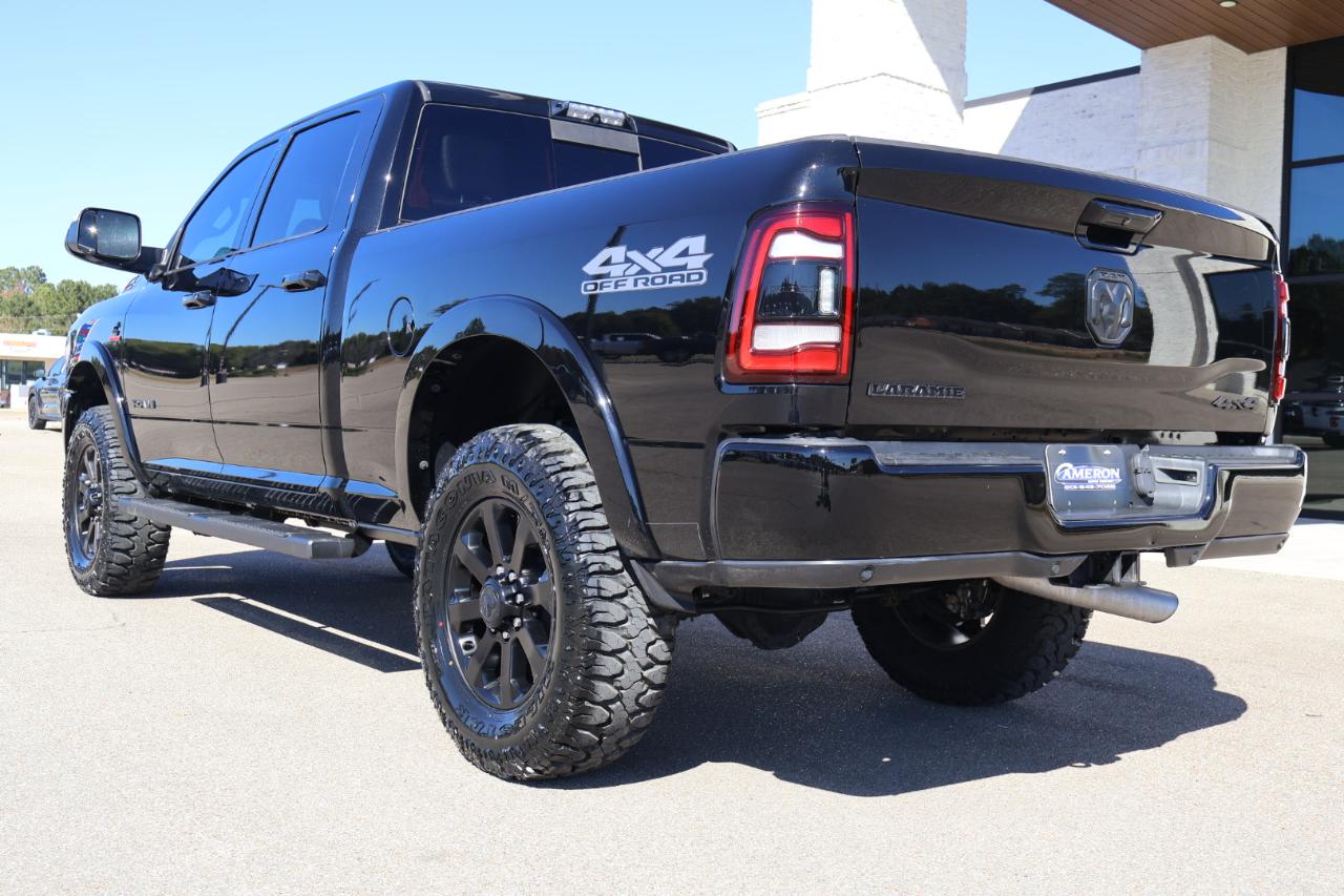 RAM 2500 Laramie 4x4 Crew Cab 6'4" Box 2019