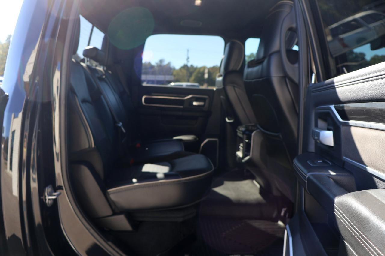 RAM 2500 Laramie 4x4 Crew Cab 6'4" Box 2019