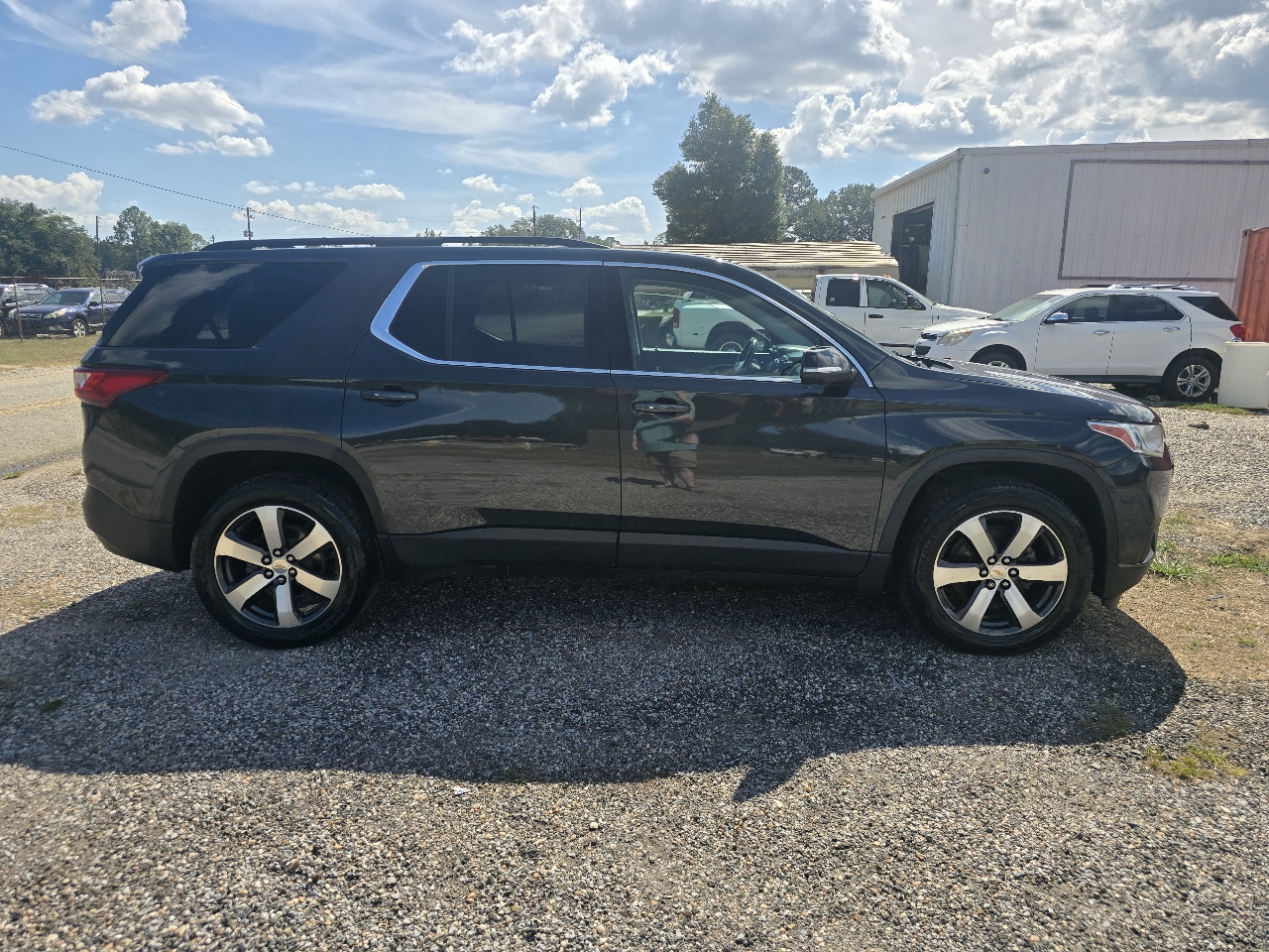 Chevrolet Traverse LT Leather FWD 2021 Chevrolet Traverse LT Leather FWD 2021