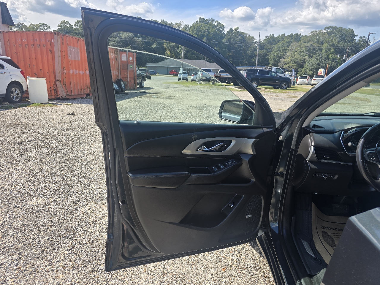 Chevrolet Traverse LT Leather FWD 2021 Chevrolet Traverse LT Leather FWD 2021