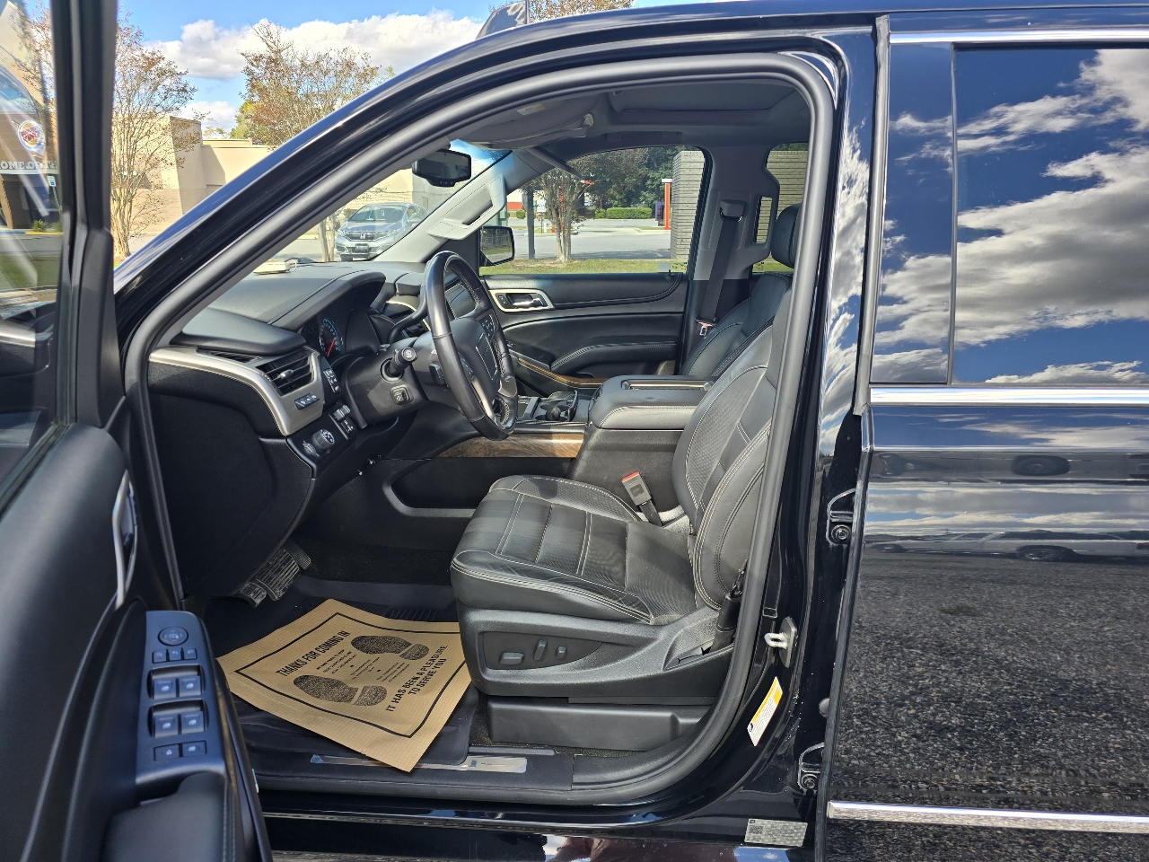 GMC Yukon XL Denali 2WD 2018 GMC Yukon XL Denali 2WD 2018