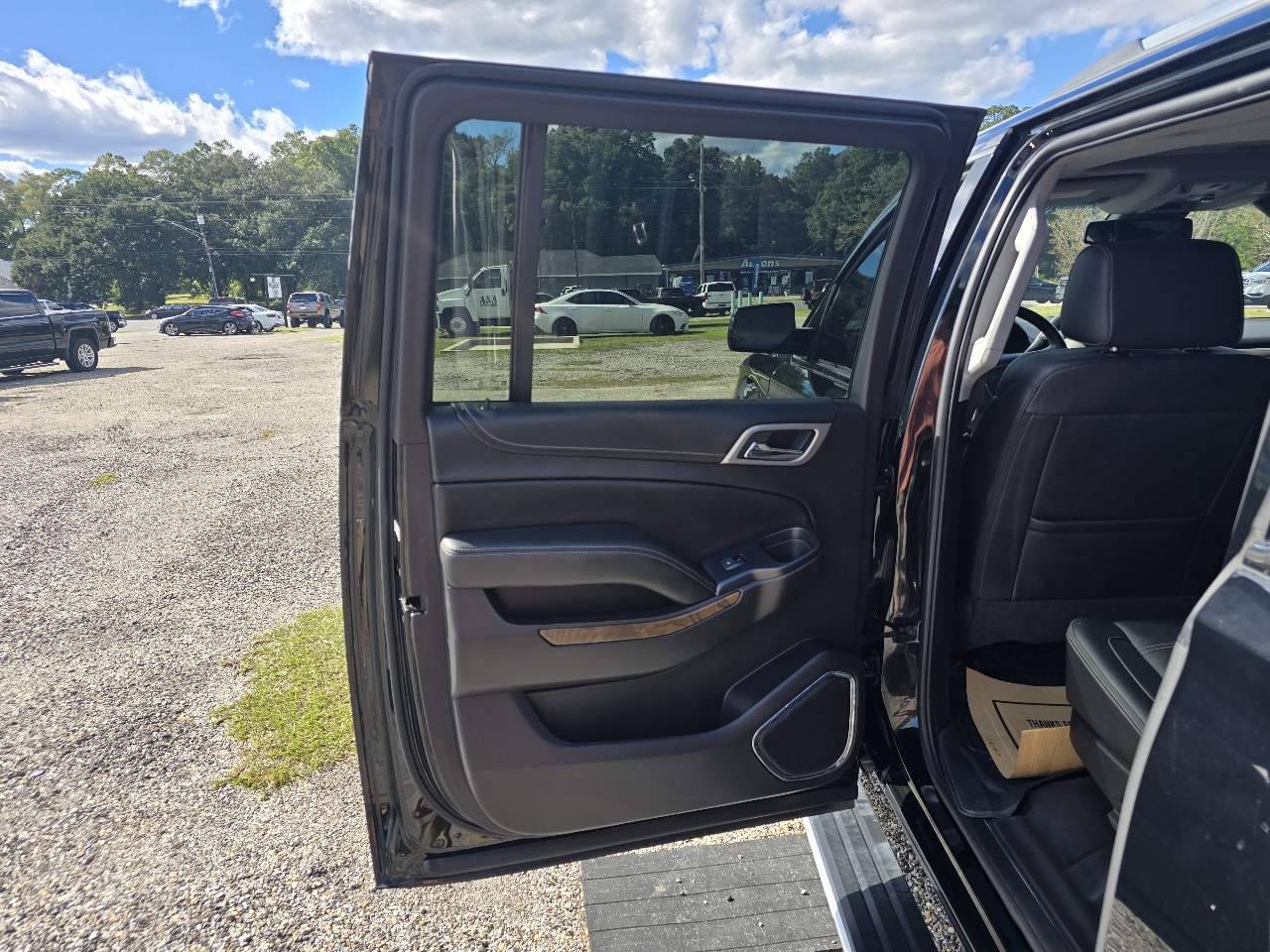 GMC Yukon XL Denali 2WD 2018 GMC Yukon XL Denali 2WD 2018