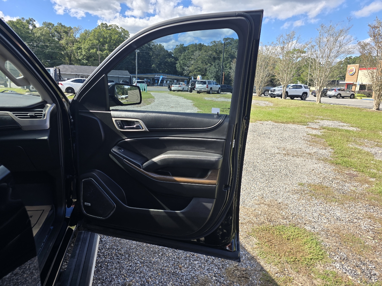 GMC Yukon XL Denali 2WD 2018 GMC Yukon XL Denali 2WD 2018