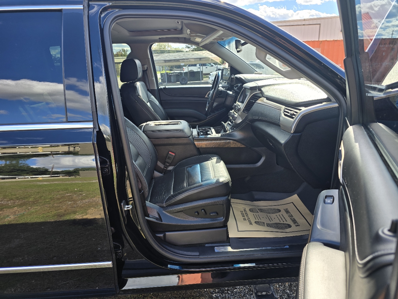 GMC Yukon XL Denali 2WD 2018 GMC Yukon XL Denali 2WD 2018