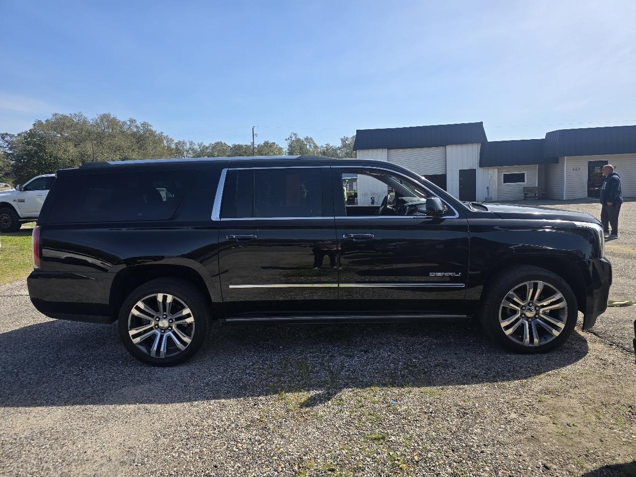 GMC Yukon XL Denali 2WD 2018