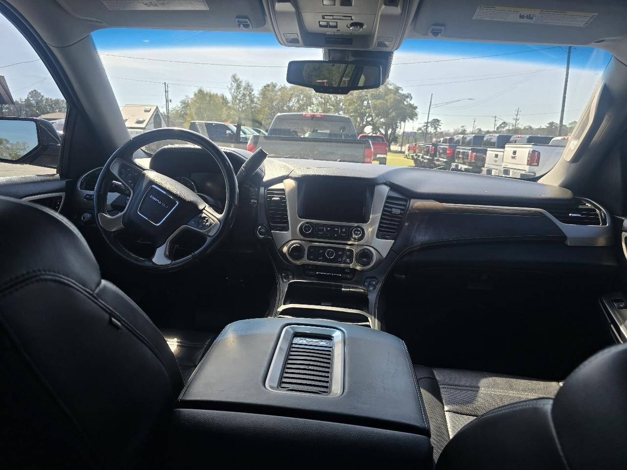 GMC Yukon XL Denali 2WD 2018