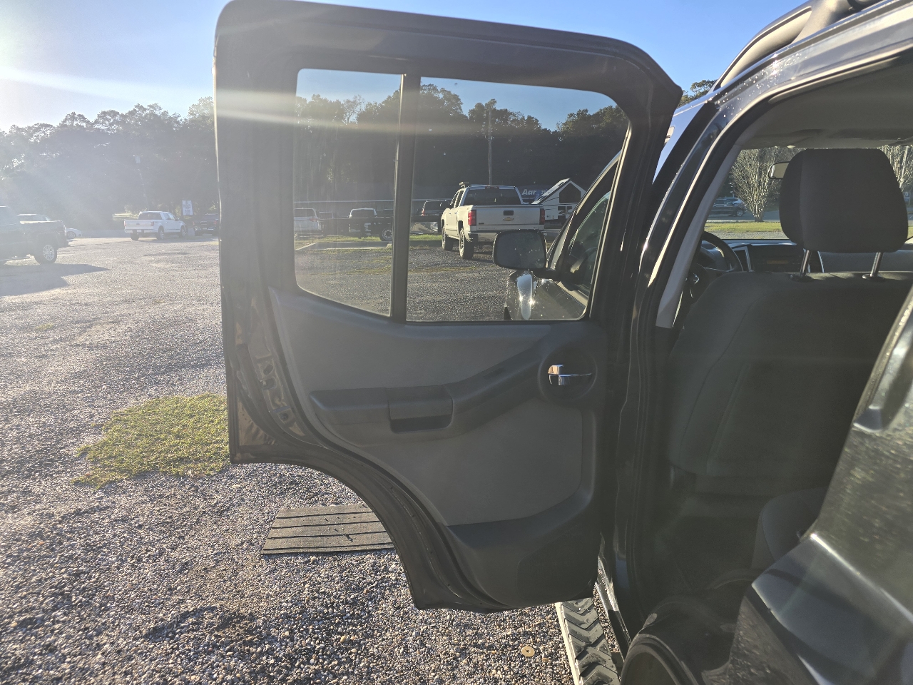 Nissan Xterra S 2WD 2011