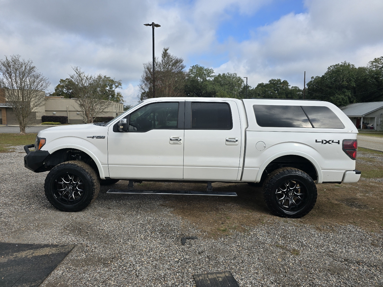 2011 Ford F-150 Lariat SuperCrew 4WD