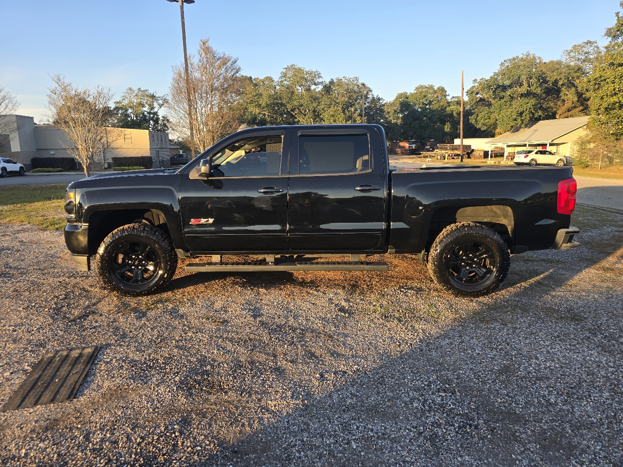 2016 Chevrolet Silverado 1500 LTZ Crew Cab 4WD