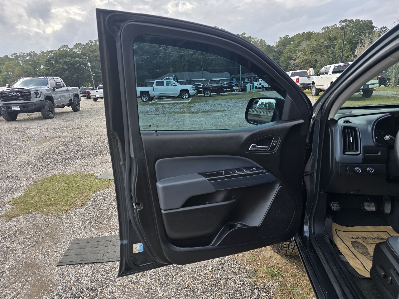 Chevrolet Colorado 1LT Crew Cab 4WD 2018