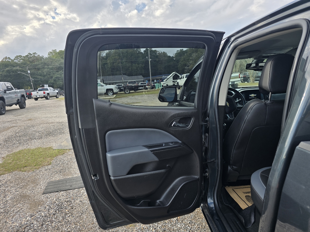 Chevrolet Colorado 1LT Crew Cab 4WD 2018