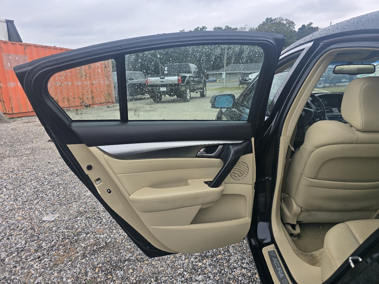 Acura TL 5-Speed AT with Tech Package 2010