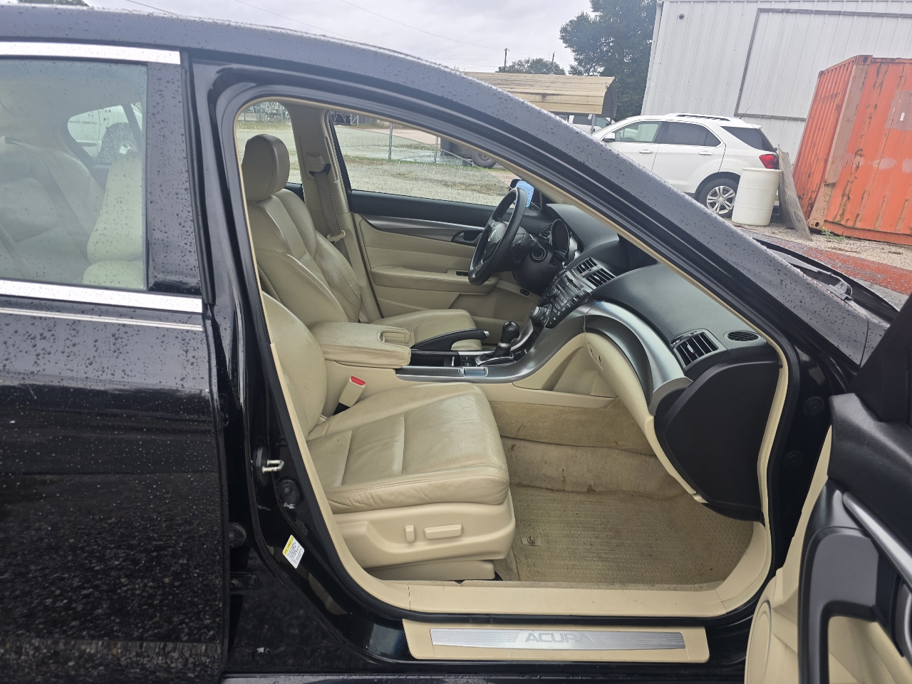 Acura TL 5-Speed AT with Tech Package 2010