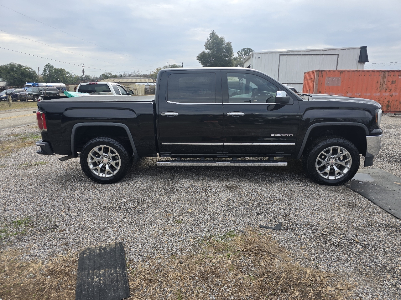 GMC Sierra 1500 SLT Crew Cab 2WD 2016