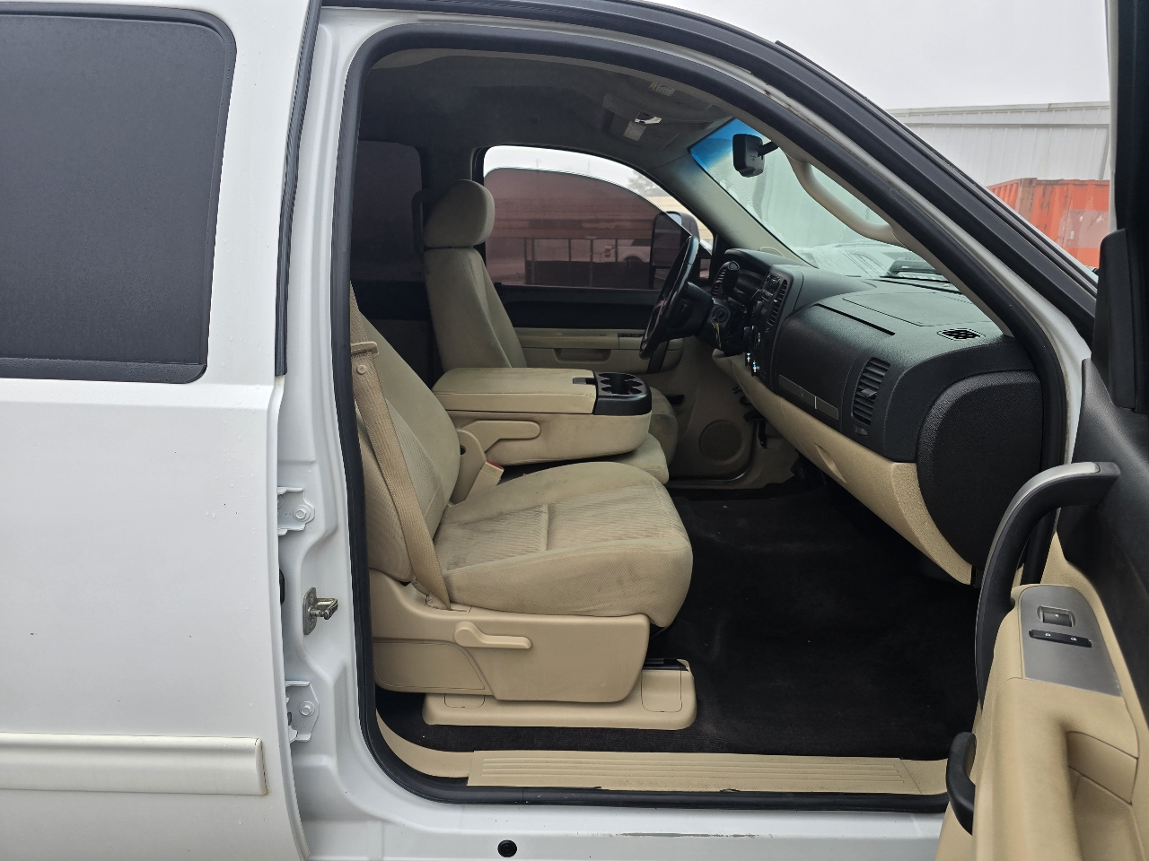 Chevrolet Silverado 2500HD LT Crew Cab 4WD 2011