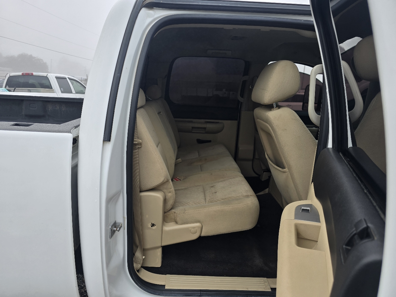 Chevrolet Silverado 2500HD LT Crew Cab 4WD 2011