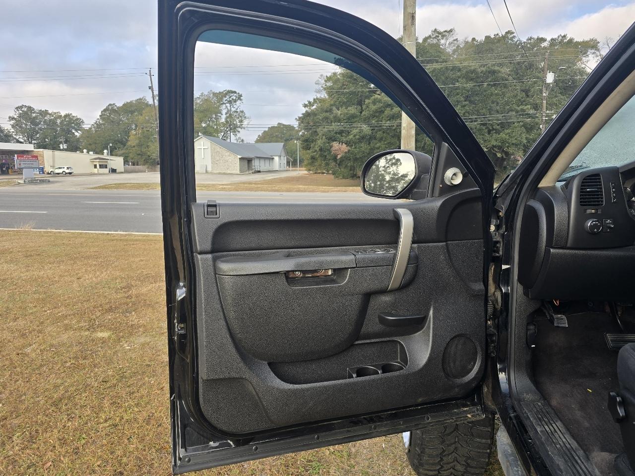 Chevrolet Silverado 1500 1LT Crew Cab 4WD 2012