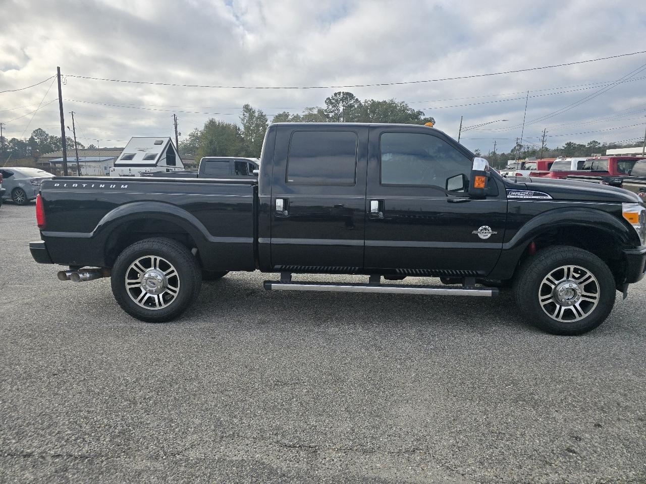 Ford F-250 SD XLT Crew Cab Long Bed 4WD 2016