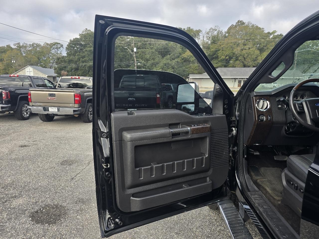 Ford F-250 SD XLT Crew Cab Long Bed 4WD 2016