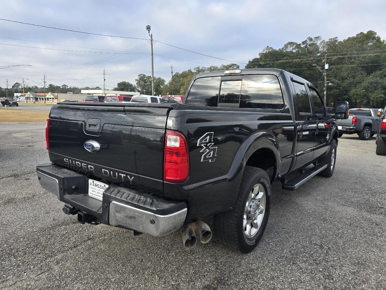 Ford F-250 SD XLT Crew Cab Long Bed 4WD 2015