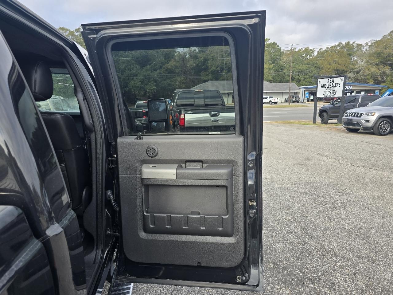 Ford F-250 SD XLT Crew Cab Long Bed 4WD 2015