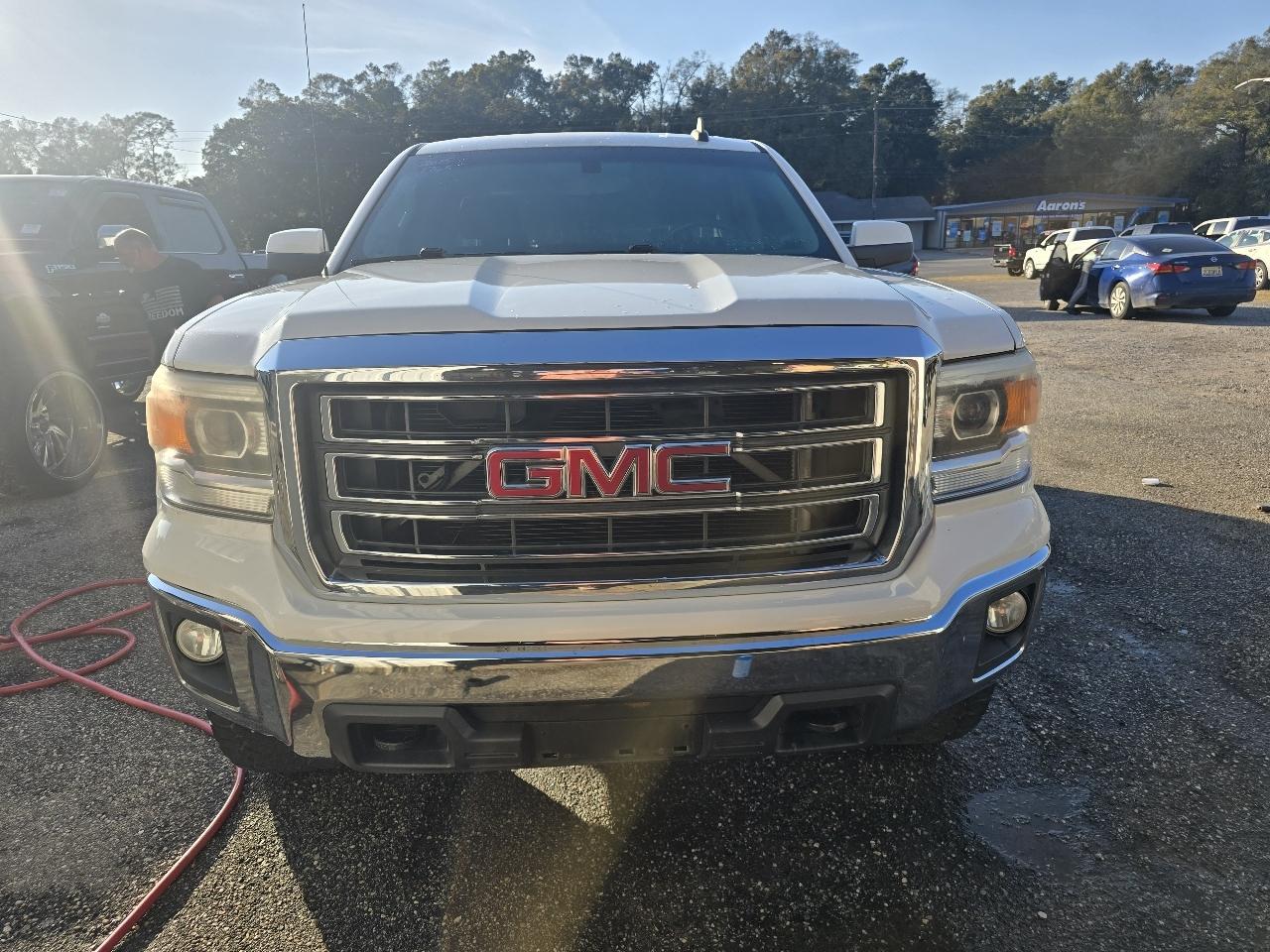 GMC Sierra 1500 Base Crew Cab 4WD 2015