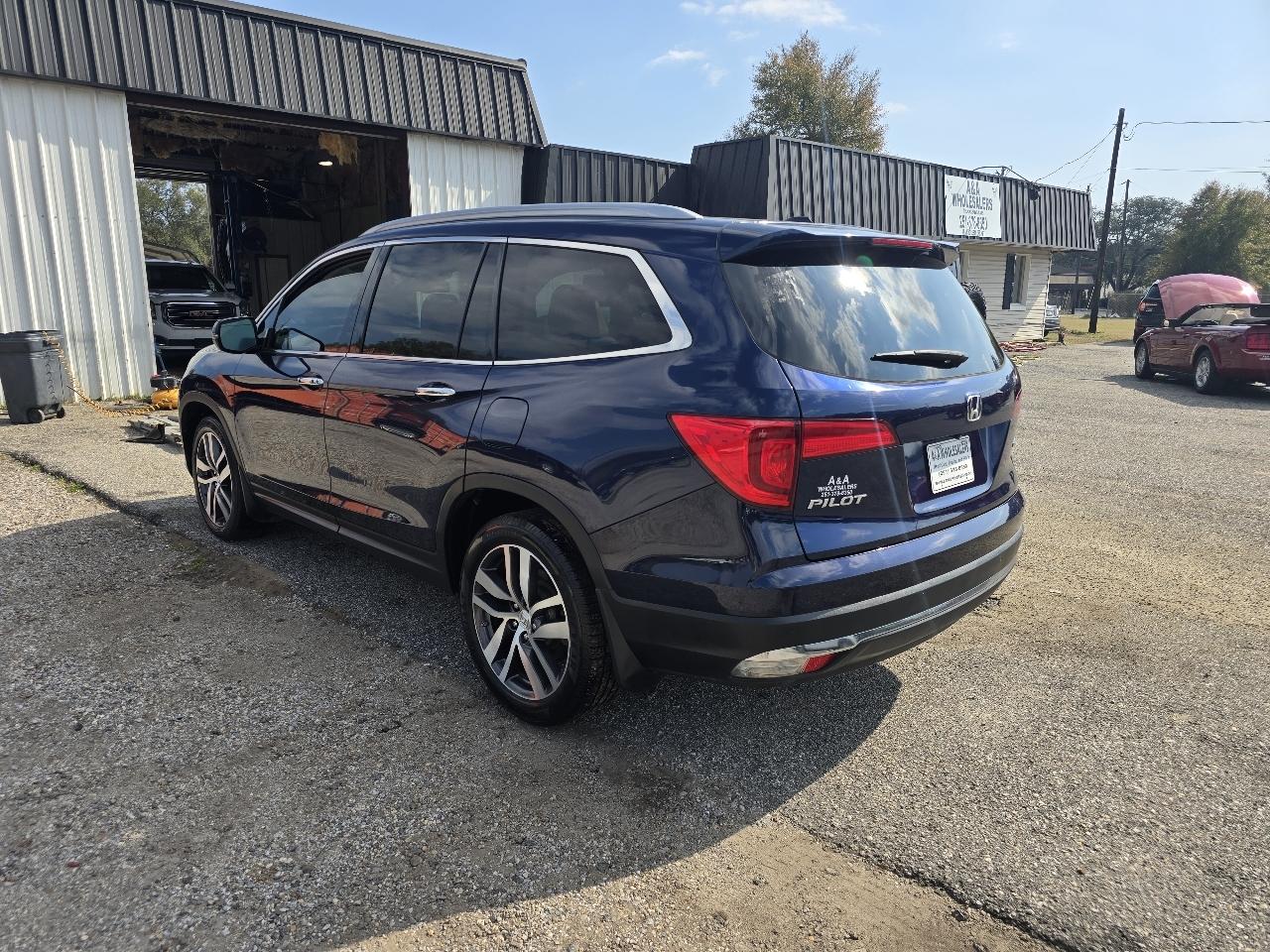 Honda Pilot Touring 2WD 2018