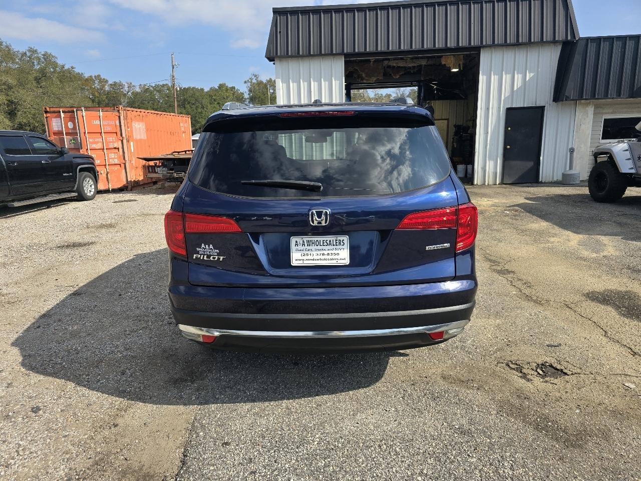 Honda Pilot Touring 2WD 2018