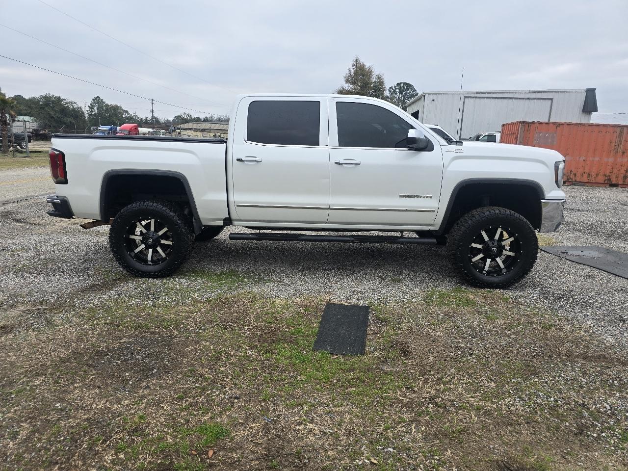 GMC Sierra 1500 SLT Crew Cab 4WD 2016