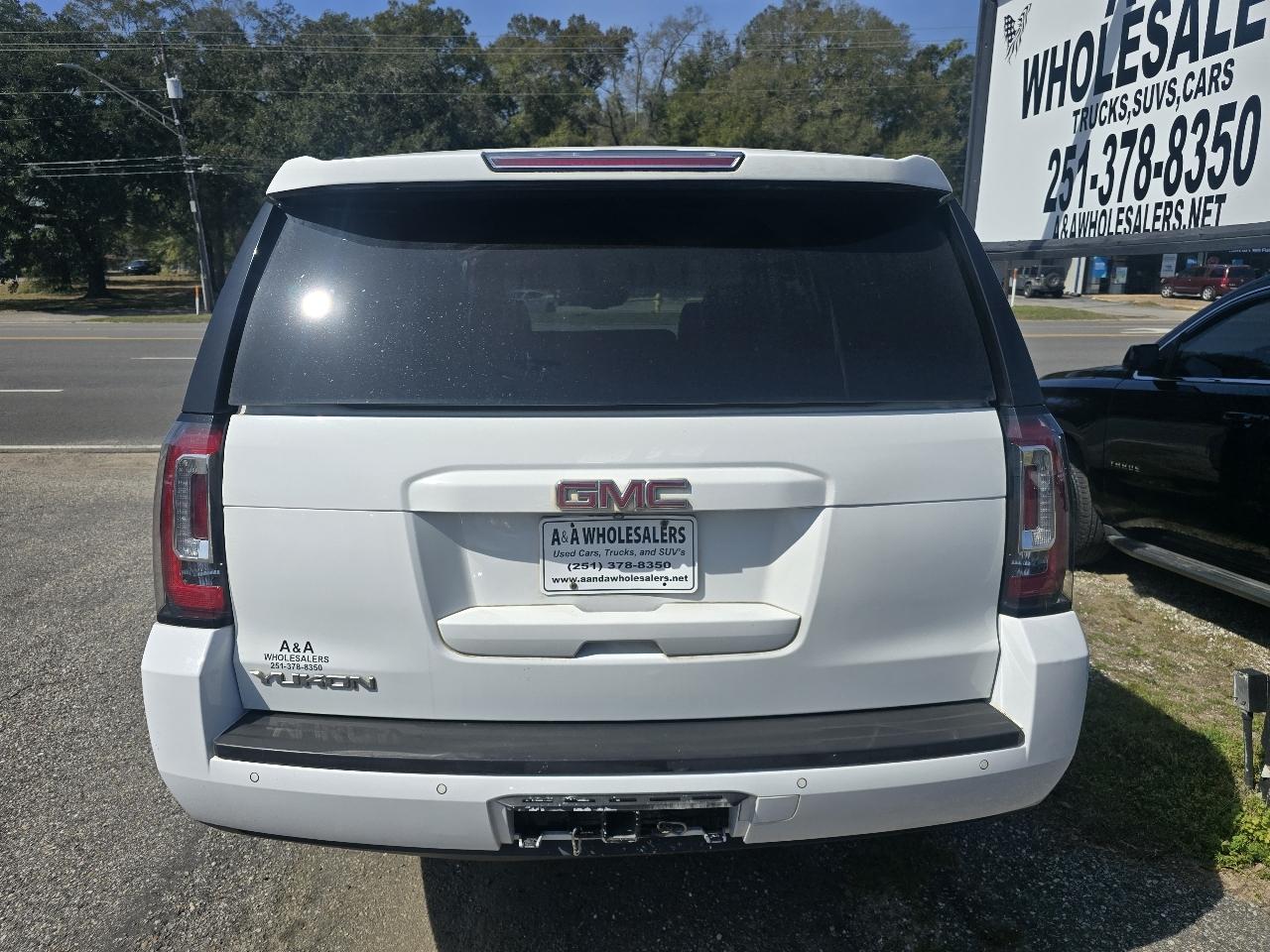 GMC Yukon SLT 2WD 2017