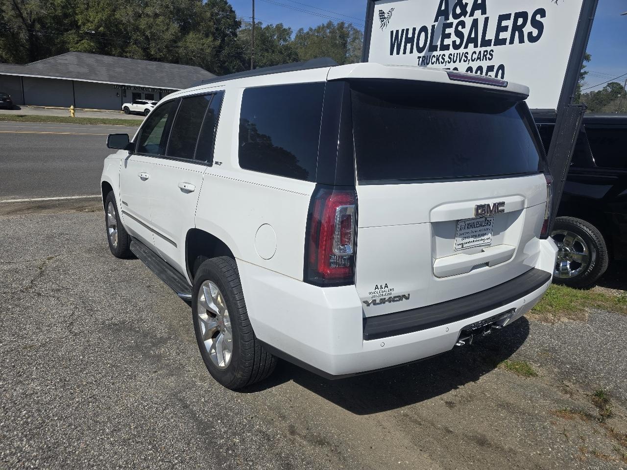 GMC Yukon SLT 2WD 2017