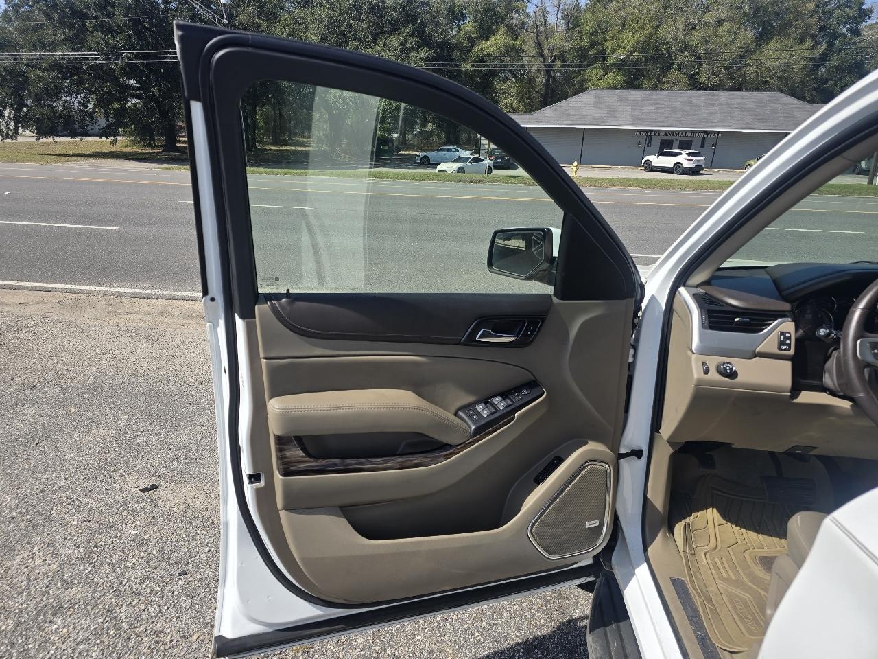 GMC Yukon SLT 2WD 2017