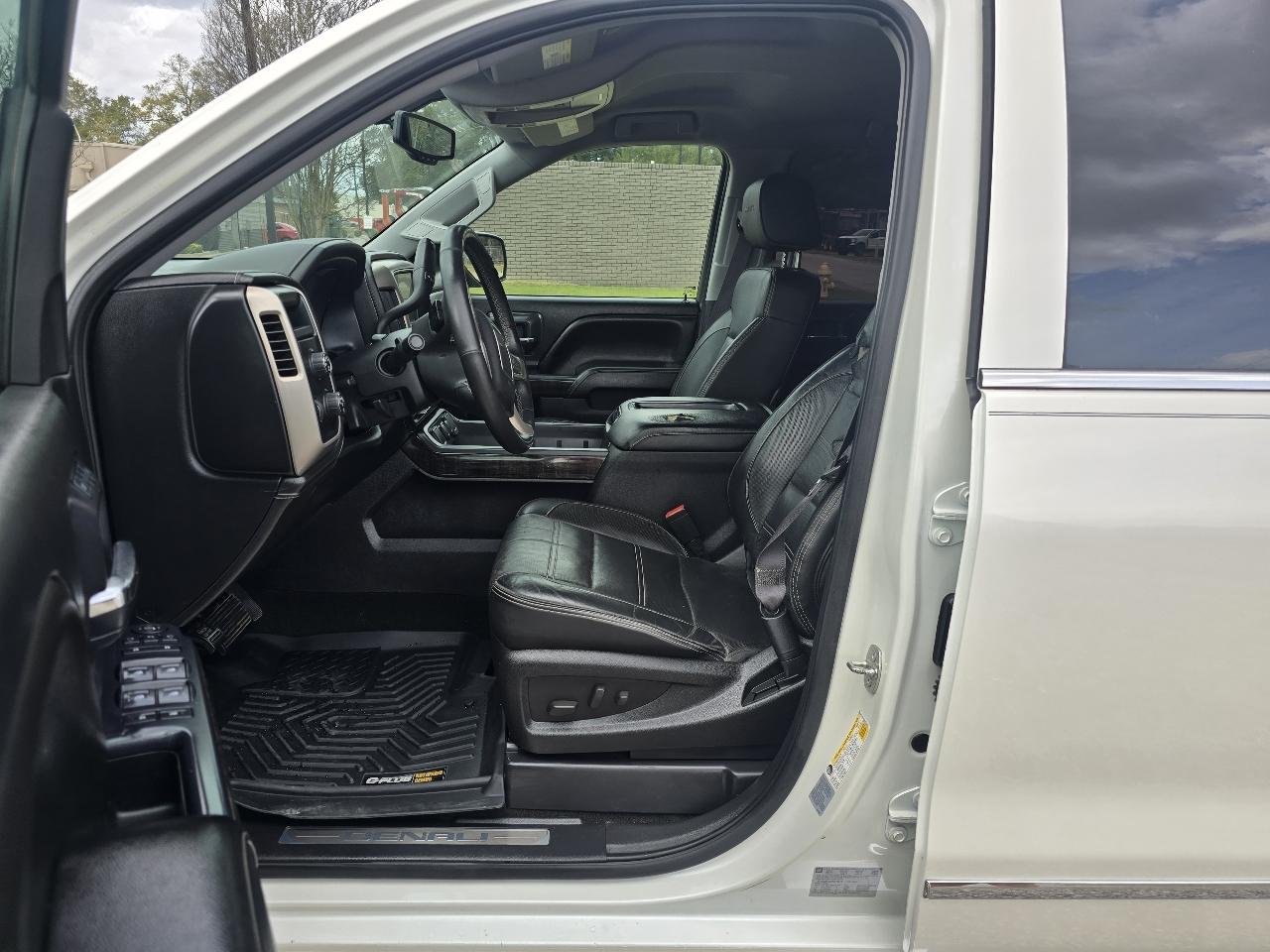 GMC Sierra 1500 Denali Crew Cab Short Box 4WD 2015