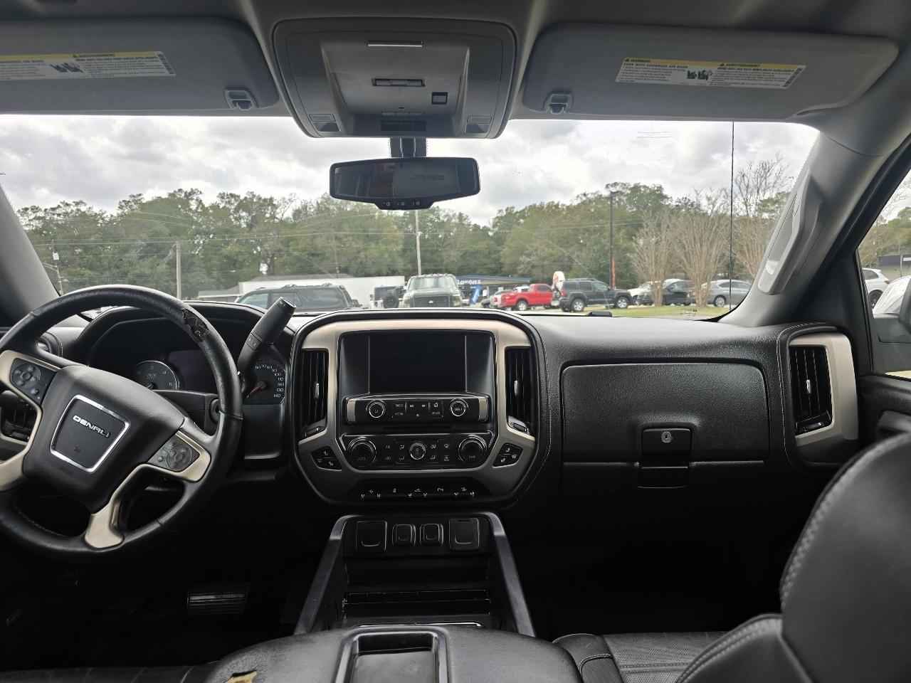 GMC Sierra 1500 Denali Crew Cab Short Box 4WD 2015